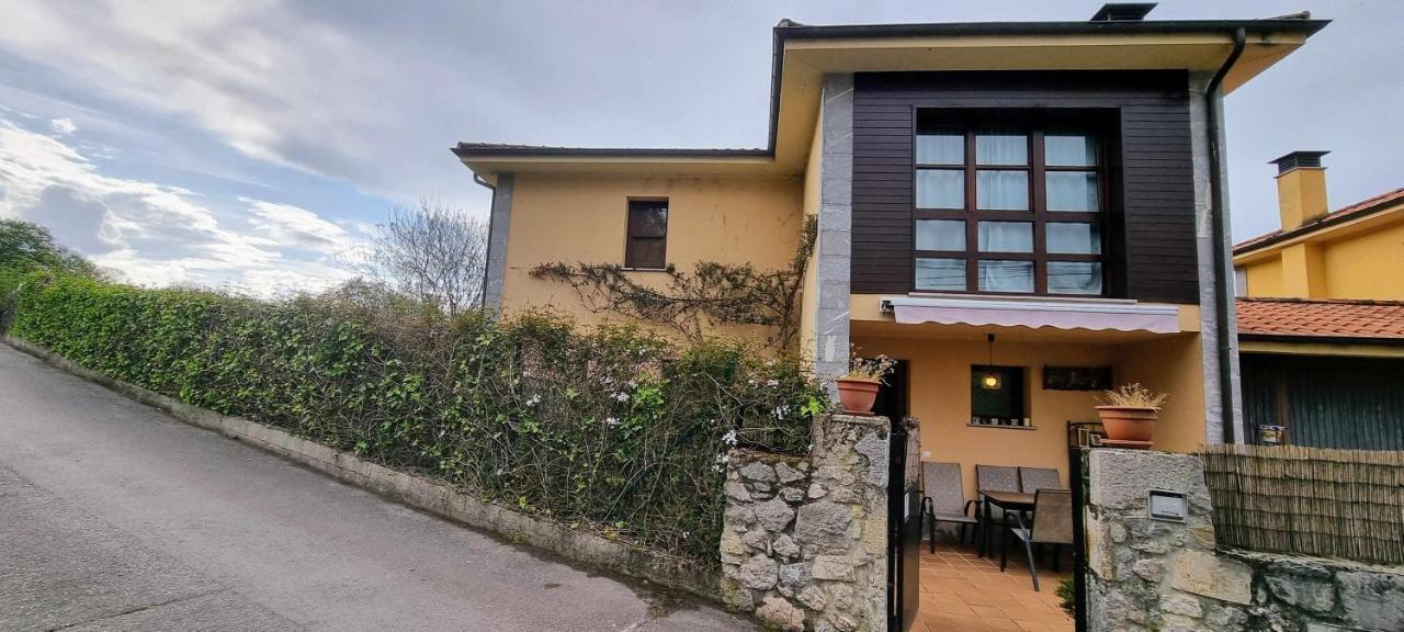 Vivienda Vacacional Villa Maruja Андрін Екстер'єр фото